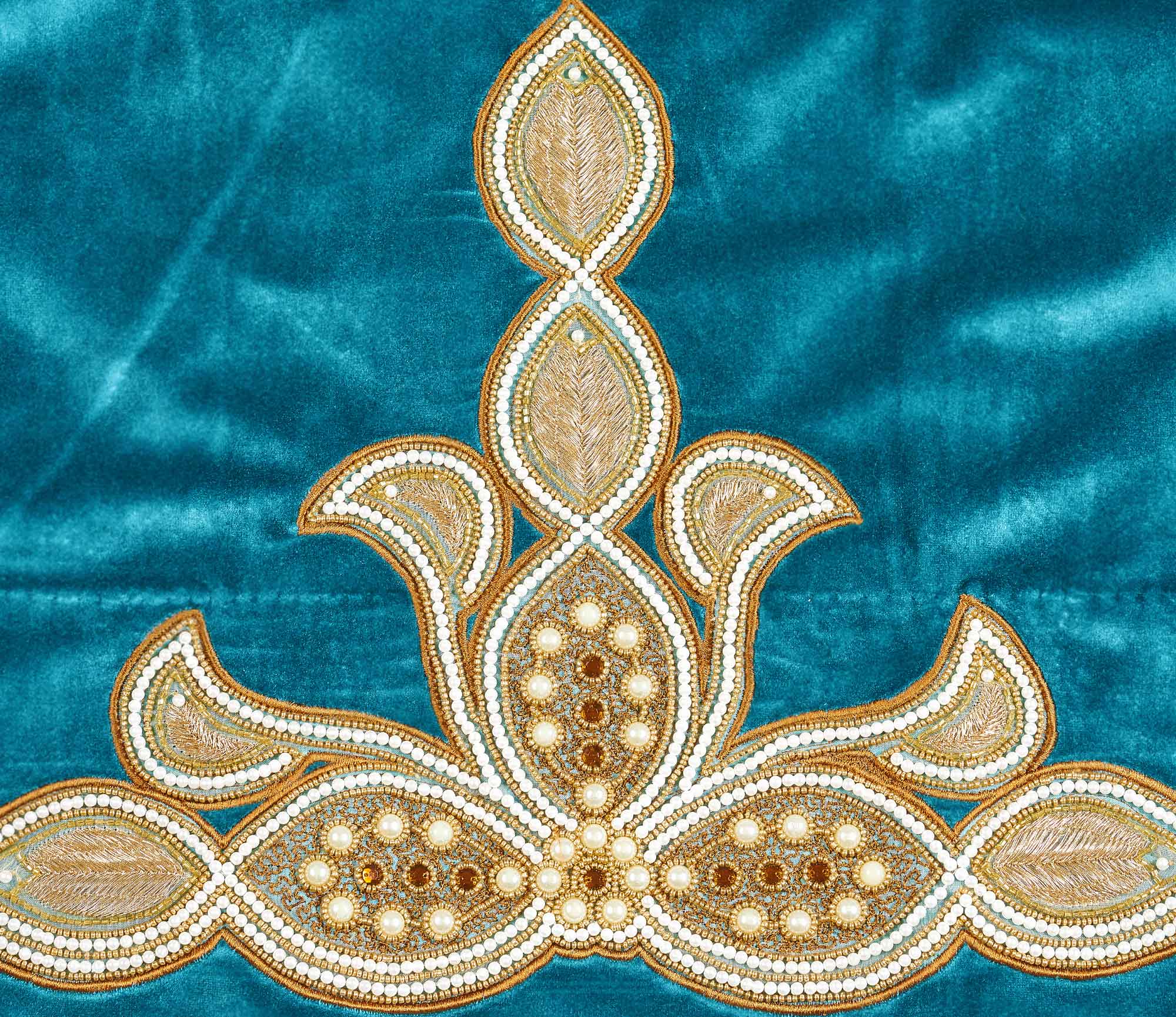 Starlight Pearl - Embroidered velvet curtains| Miraje